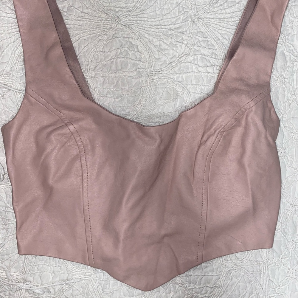 FASHION NOVA top